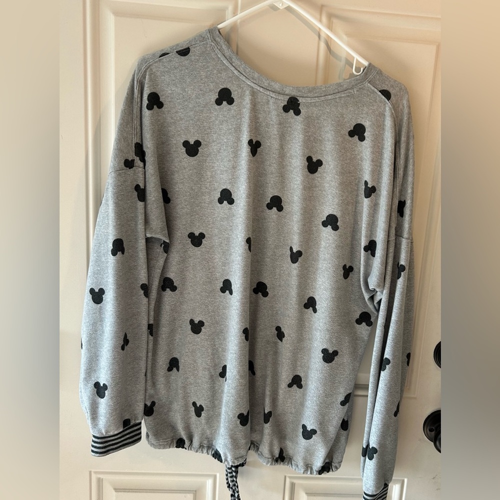 Disney Costco Mickey Mouse Ears Pattern Blouse Pre Owned Size Large Long Sleeve